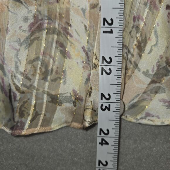 Maette Womens Small Top Peach Blouse Floral Peplum Short Sleeve Lightweight - Picture 7 of 10